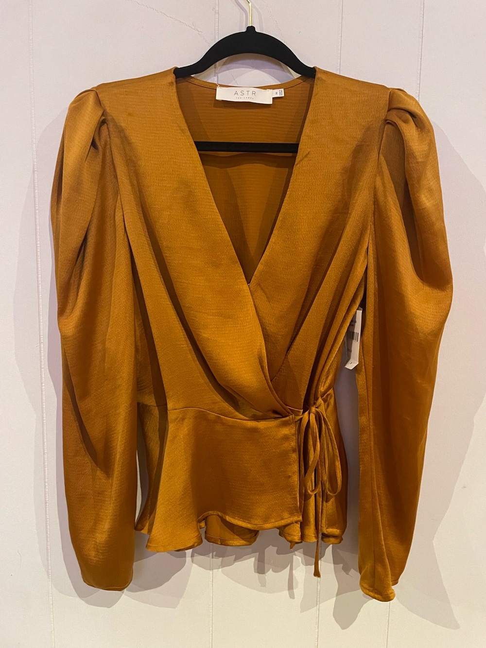 ASTR the Label Satin Mustard Wrap Peplum Blouse • Puff Sleeve Plunging Top M